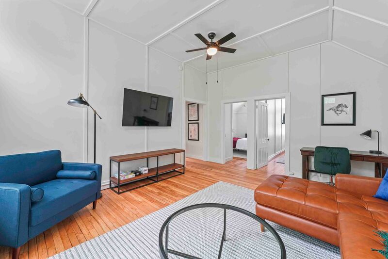 Saratoga Springs Condo: 40 George Street