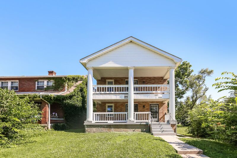 Dayton House: 307-309 Delaware