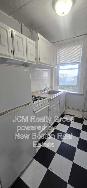 Lynn Condo: 135 Ocean Street, Lynn MA 01902 U-24 / 3rd Floor