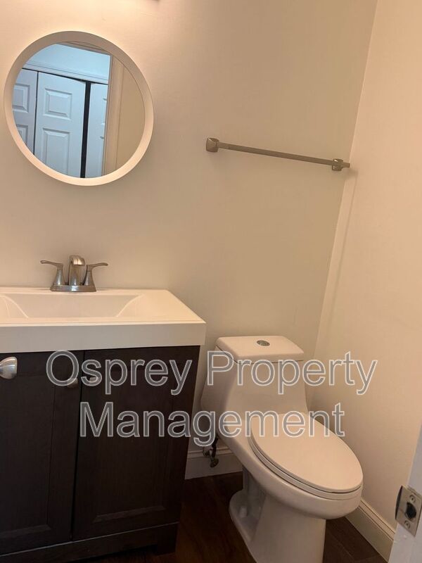 Elegant Residence in a Private Cul-de-Sac! "ASK ABOUT OUR ZERO DEPOSIT" - Photo 6