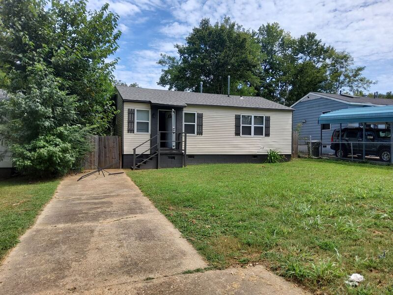 Memphis House: 4436 Ryan St