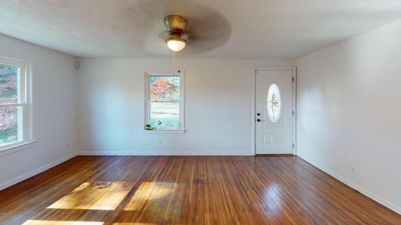 Rochester House: 250 Mercer Ave