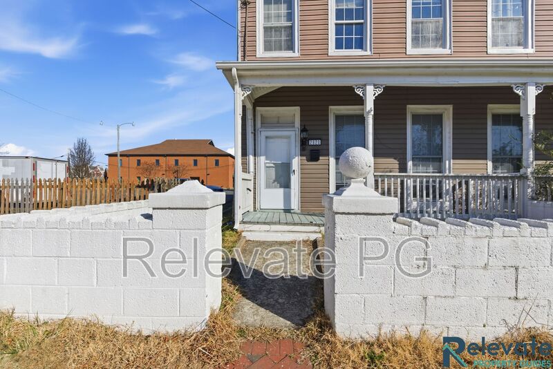 Richmond House: 2820 Q St