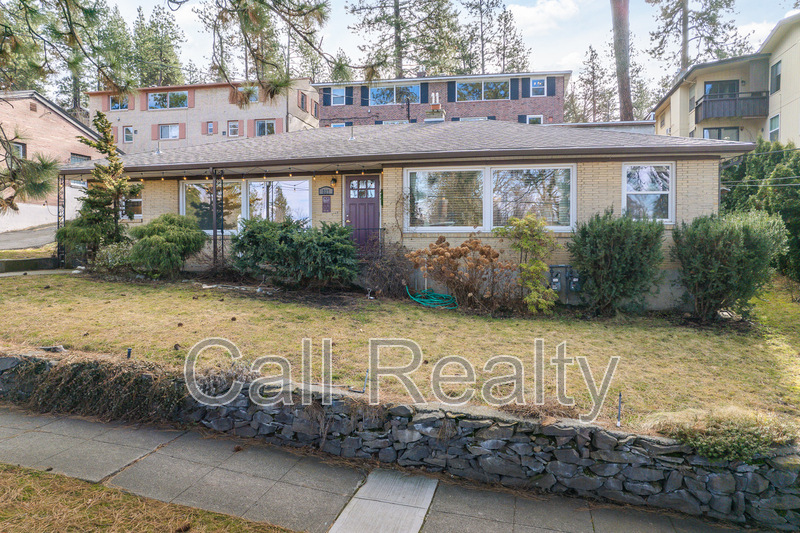 Spokane Condo: 827 W 11th