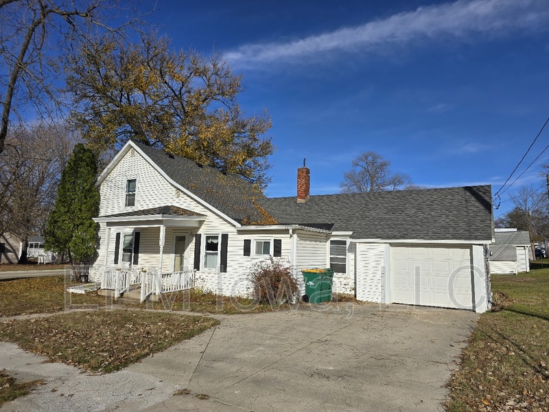 Independence House: 514 3rd Avenue Southeast