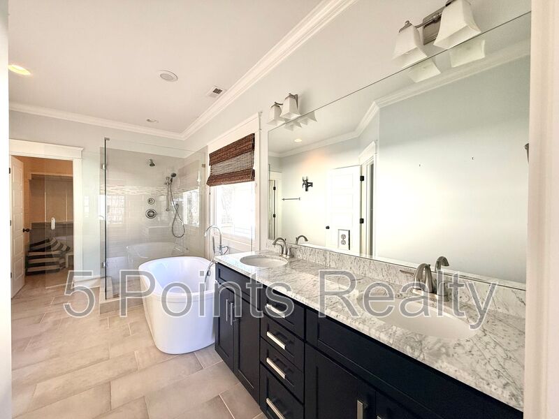 Nashville Condo: 2209 10th Ave S