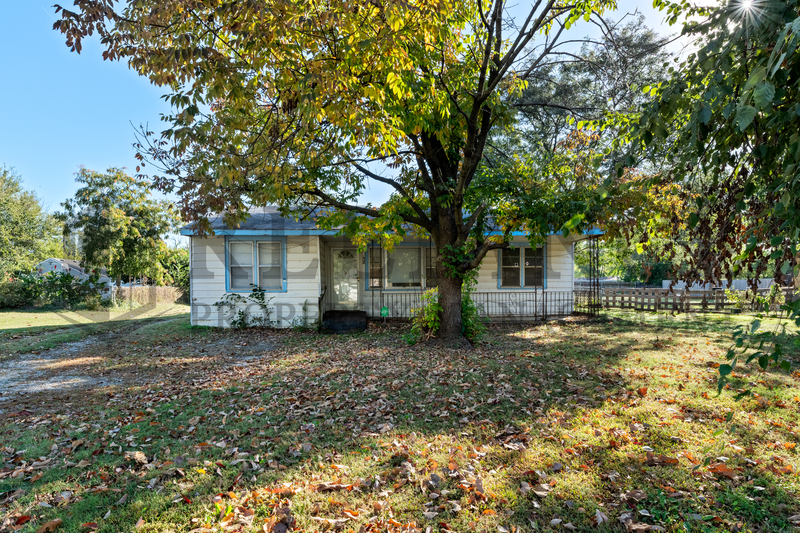 Wichita House: 918 North Clara Street
