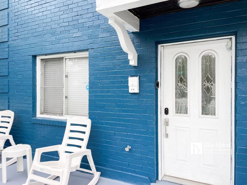 Washington Townhome: 339 36th Street Northeast - 1