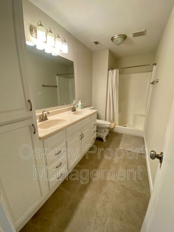 922 Campion Court - Photo 20