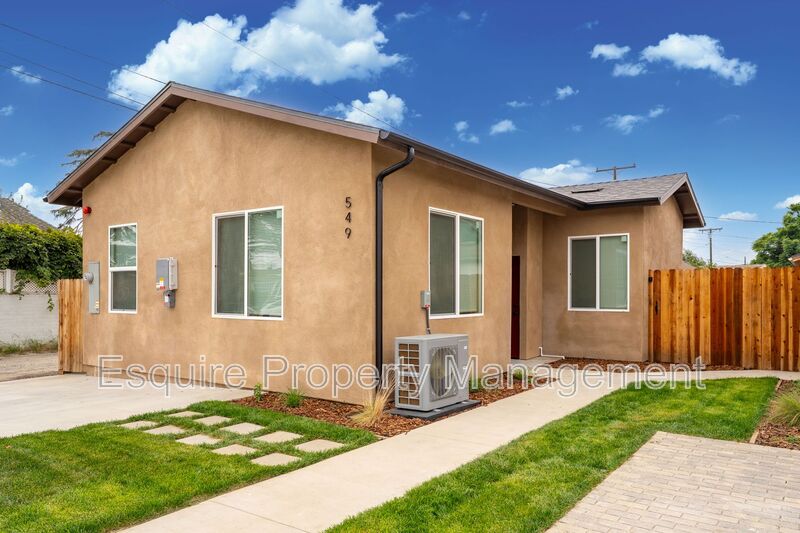 OXNARD House: 549 CARTY DR