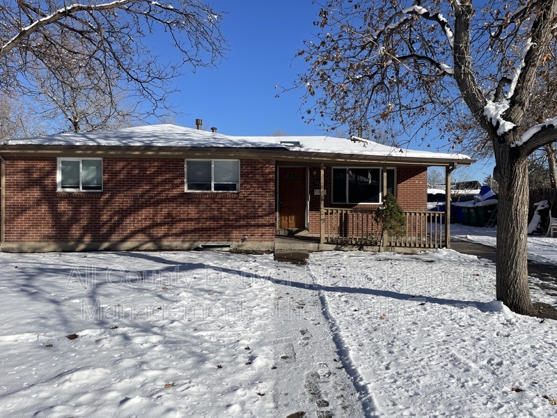 Lakewood House: 1250 S Ames St