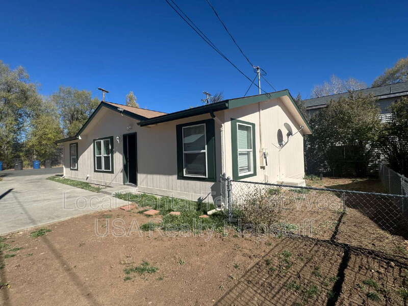 Flagstaff House: 405 W Phoenix Ave