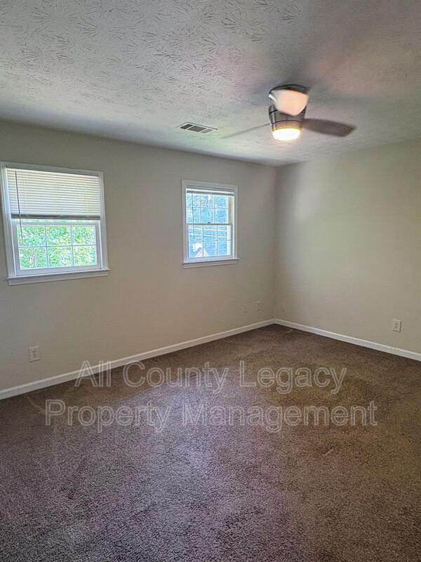 Main Rental Photo 11