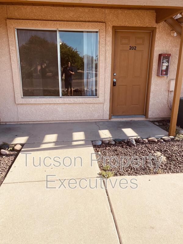 TUCSON Condo: 660 S. TUCSON BLVD - 202