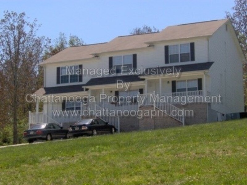 Ringgold House: 42 Priscilla Dr