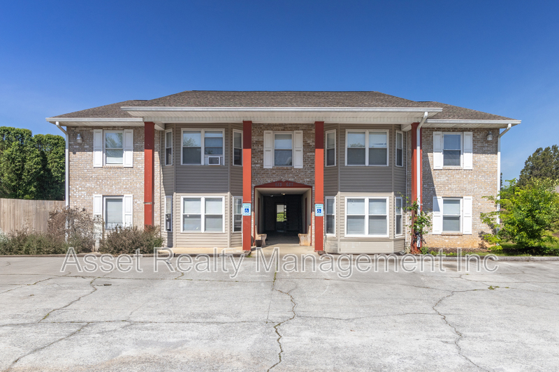 Maryville Condo: 517 Evelyn Avenue