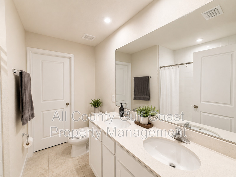 Main Rental Photo 10