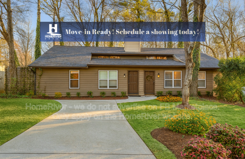 Alpharetta Condo: 1222 Hanover Pl