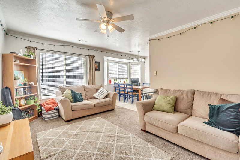 Provo House: 528 N 720 E