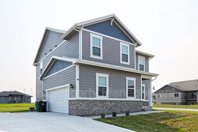 Ankeny House: 2302 SW 23rd St