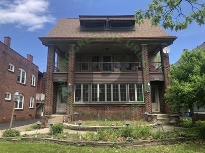Lakewood Condo: 14724 Clifton Boulevard - 3