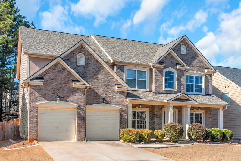 Lithonia House: 3863 Pin Oak St