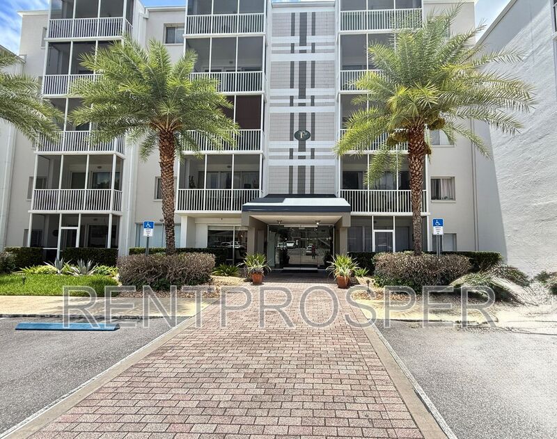 Orlando Condo: 1100 Delaney Ave
