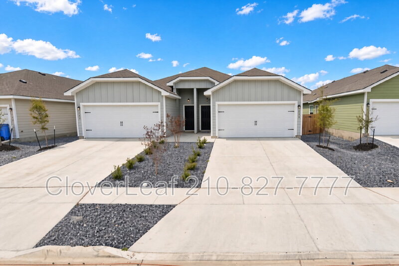 Seguin Condo: 610 Ashers Pl