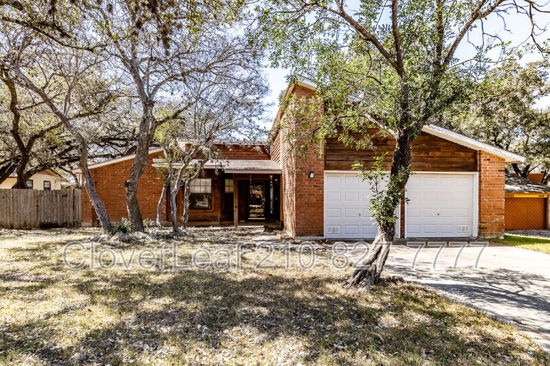 San Antonio House: 5435 Timber Meadow St