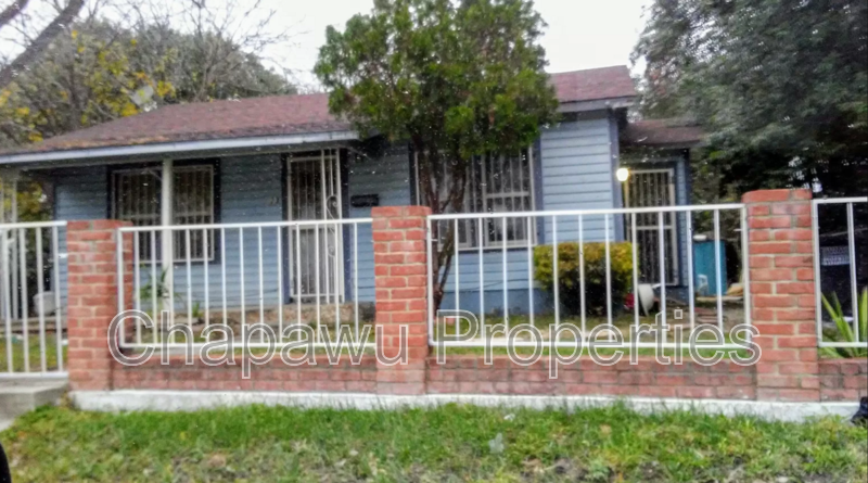 San Antonio House: 1323 Lamar 4