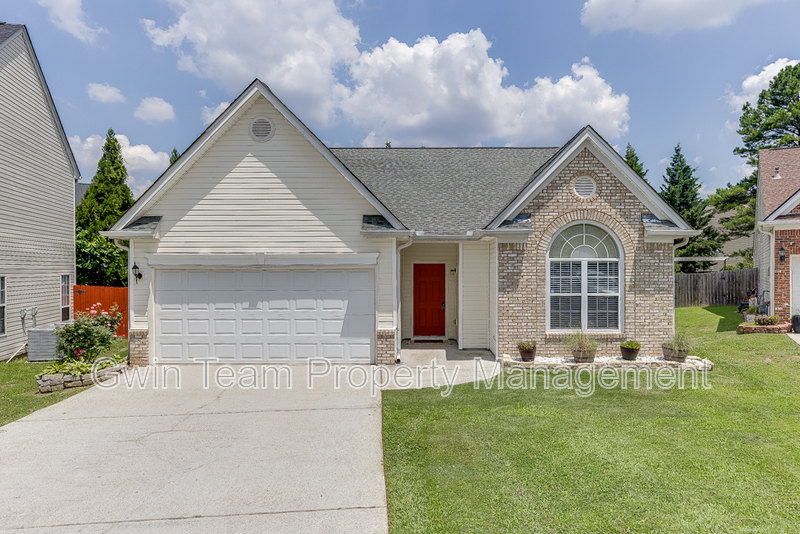 Grayson House: 2464 Laurelfield Dr