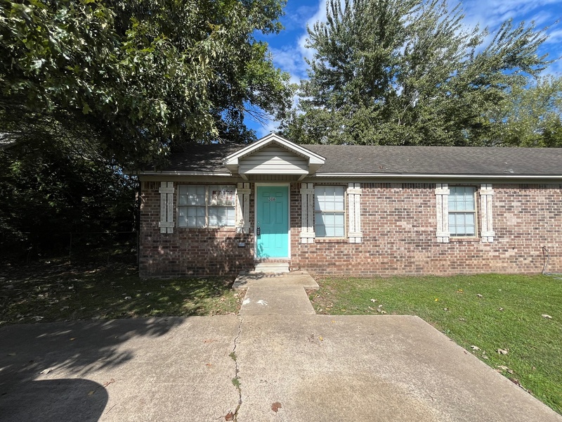 Austin House: 306 North Pool Street