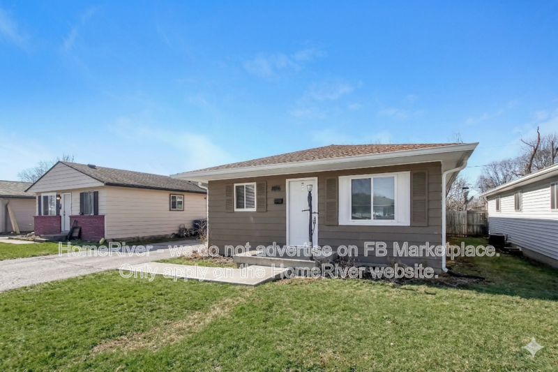 Indianapolis House: 2806 Dietz St