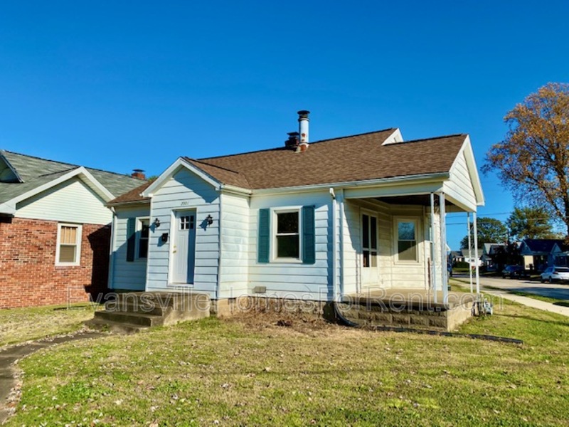 Evansville House: 2001 Stringtown Road