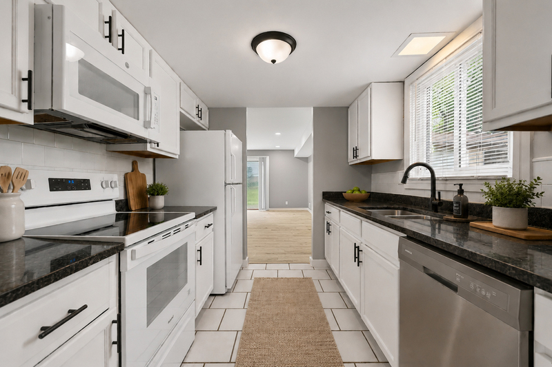 Rockford Condo: 4308 Lori Drive - 6