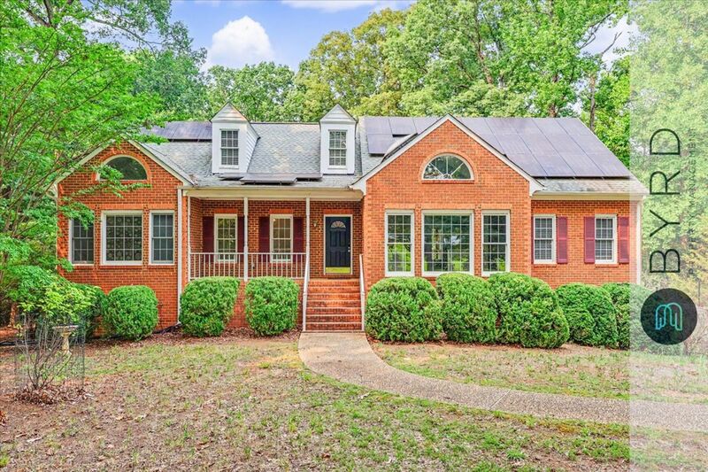 Midlothian House: 3010 Robious Crossing Drive