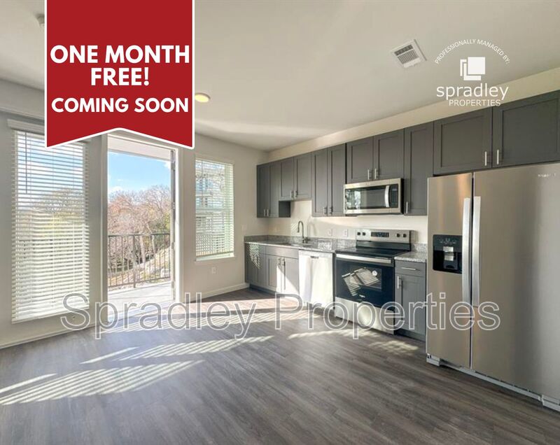 Belton Condo: 710 Shine St.