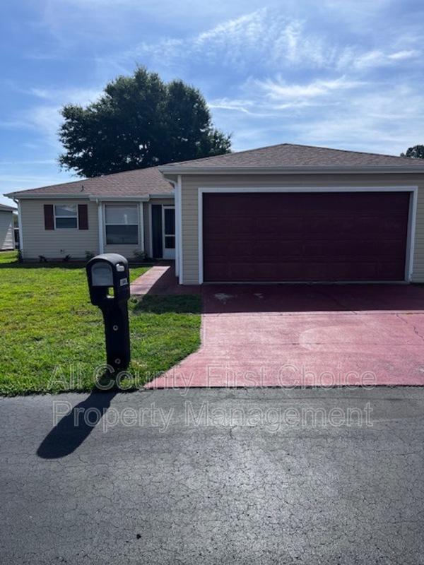 San Antonio House: 11228 Corey Pavin Ln