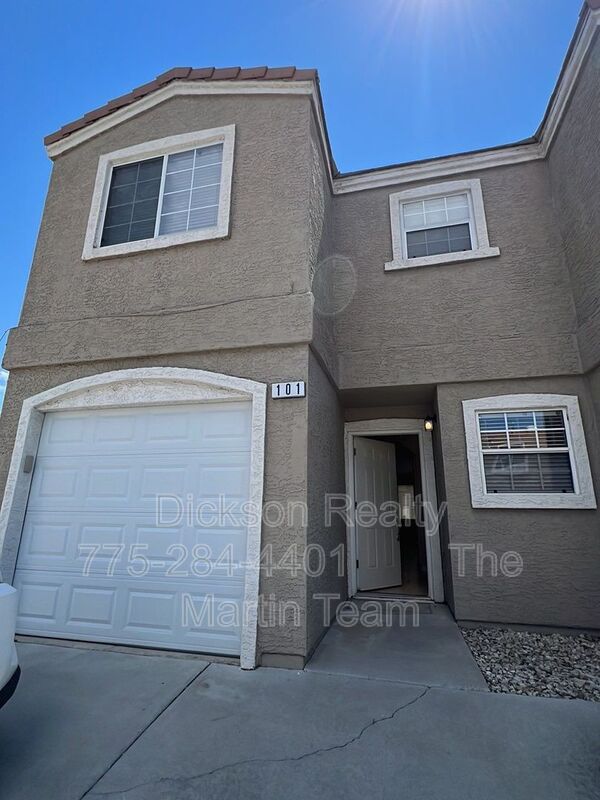 Sparks House: 5765 Vista Serena Way