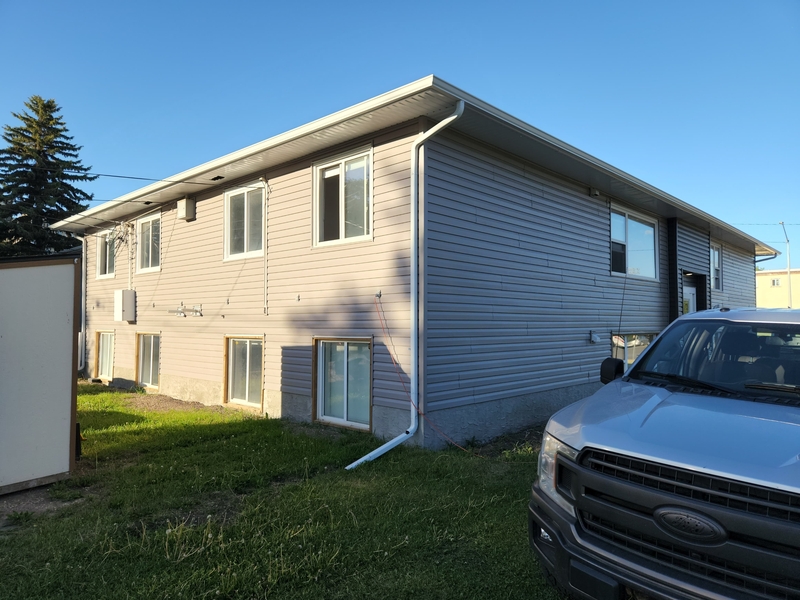 Edmonton House: 10404 96 Ave NWUnit 2