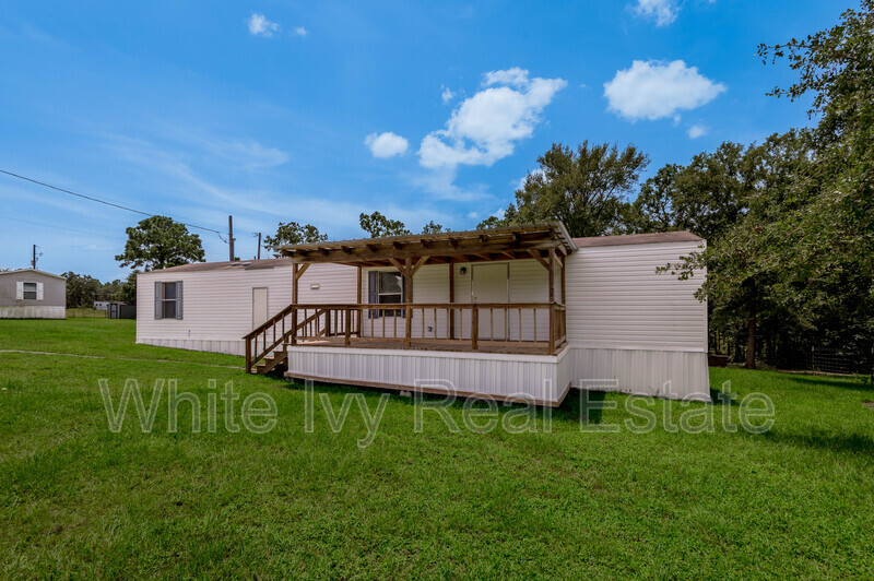 Huntsville House: 37 Riverside Lane