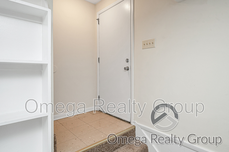 Helena Condo: 208 Rolling Mill St