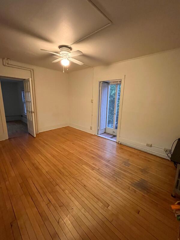 Madison Condo: 240 West Lakelawn Place - 4