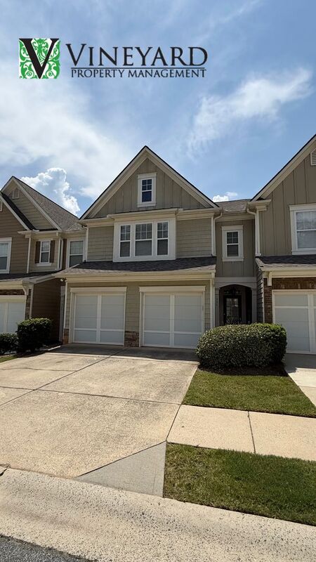 Kennesaw Townhome: 1934 Lake Heights Circle NW