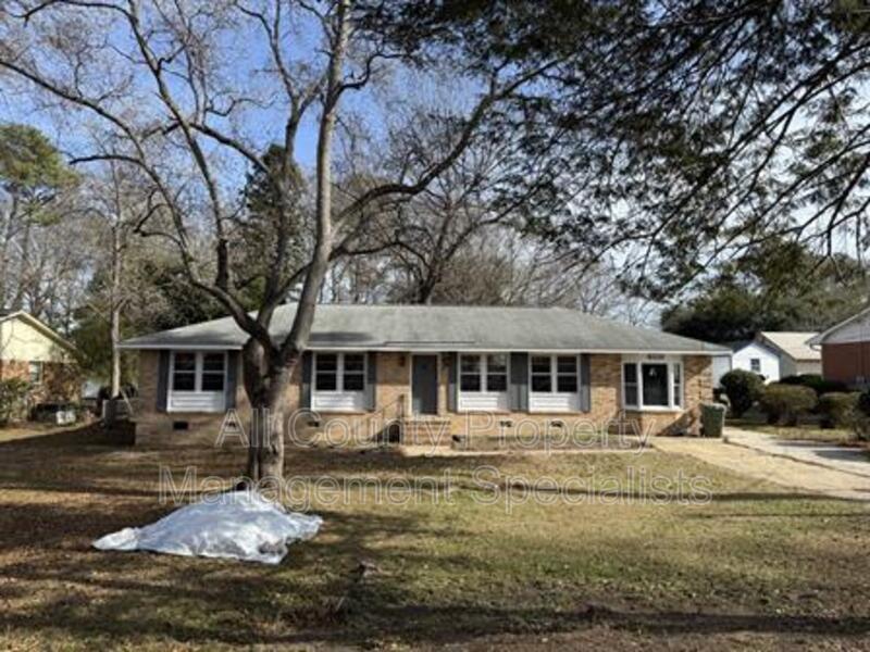 Sumter House: 1255 Robert Dinkins Rd.