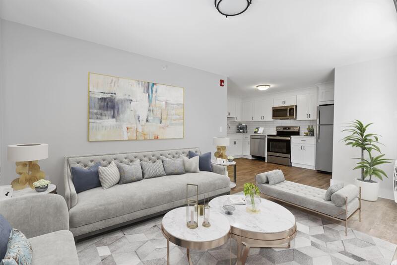 Simsbury House: 969 Hopmeadow Street