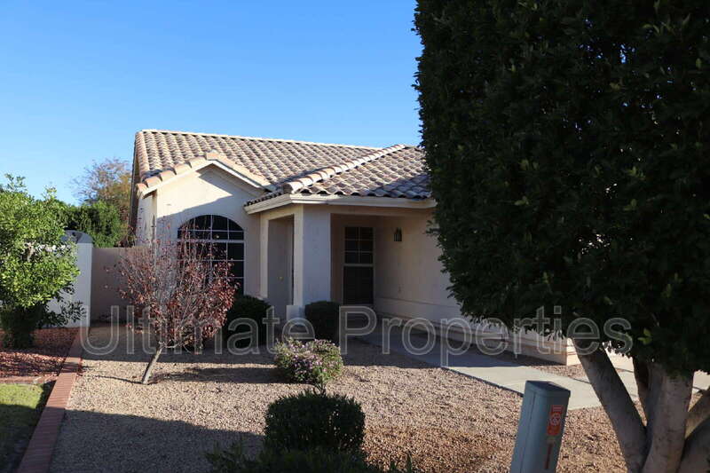 Glendale House: 7132 W La Senda Dr