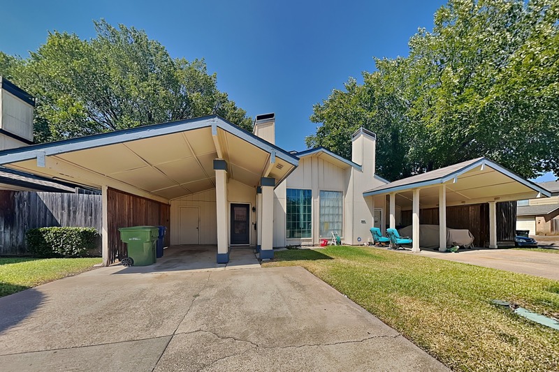 Garland House: 2803 Ursa Cir