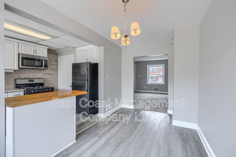 Baltimore House: 2230 Coralthorn Road