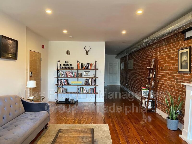 Philadelphia Condo: 817 N 2nd St